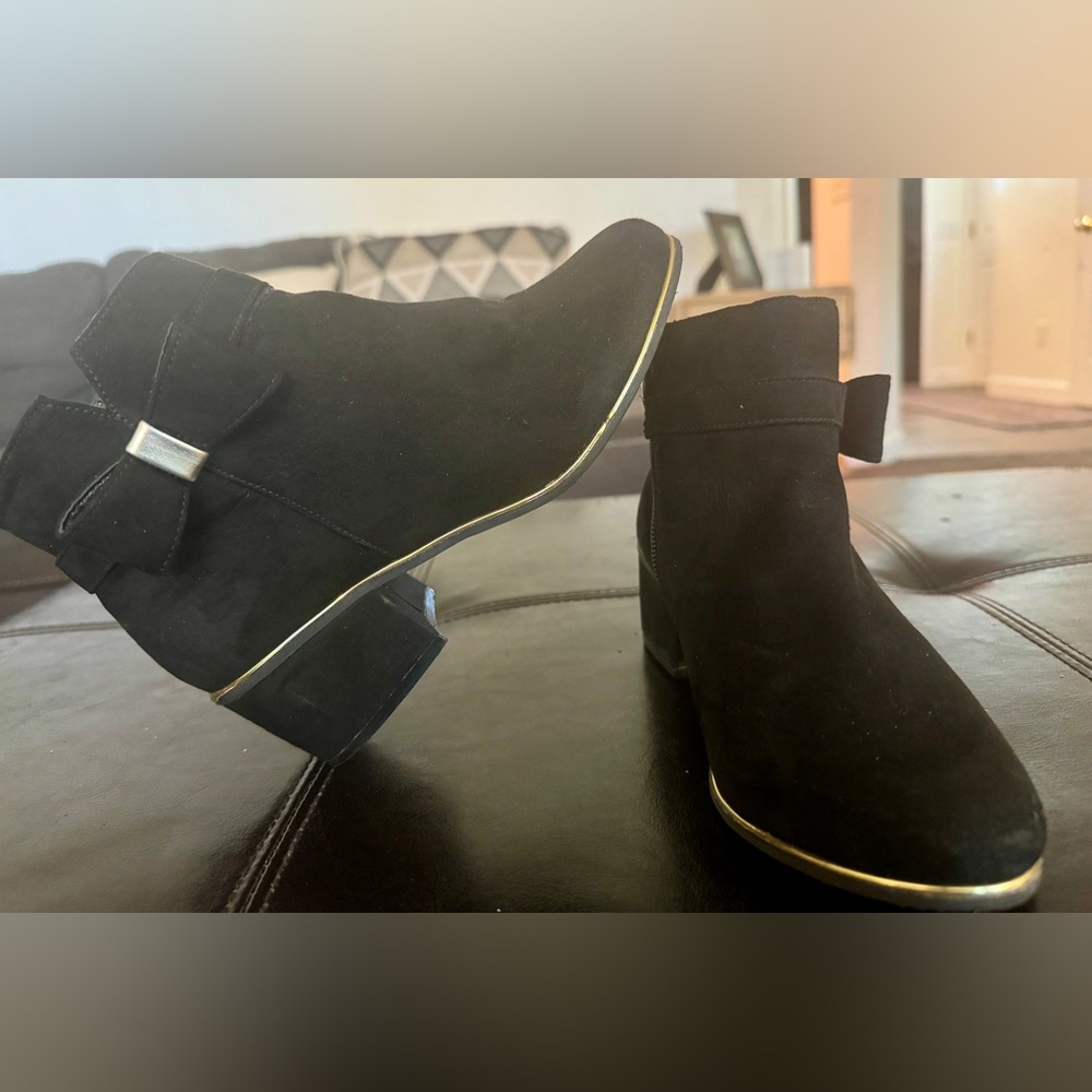 The Children’s Place Girls Bow Heel Booties - Black